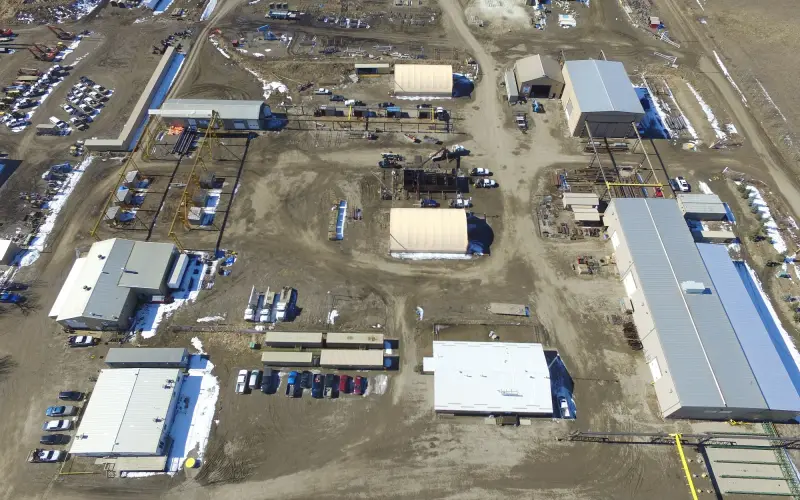 Clearwater facility module yard with pipe rack assemblies