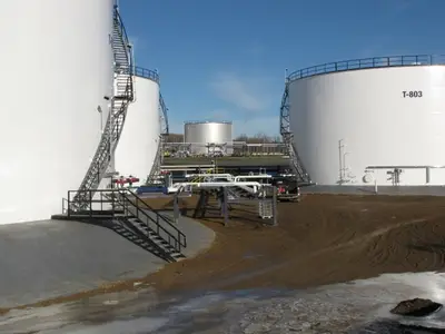 Tank farm construction Alberta