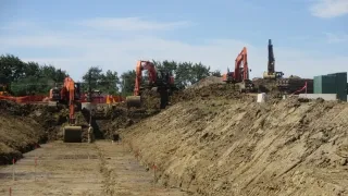 Oilfield Pipe Bed Construction – Alberta